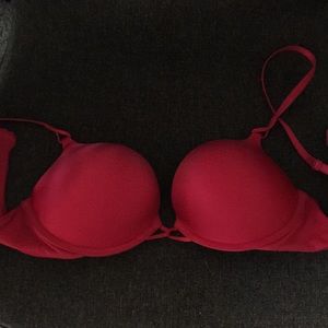Victoria’s Secret Miraculous Plunge Bra